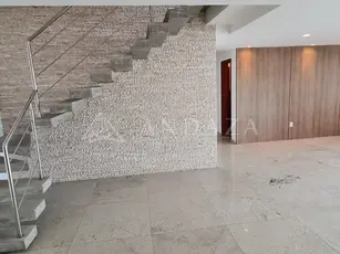 Cobertura Duplex com 4 Suítes e Piscina na Ponta Verde