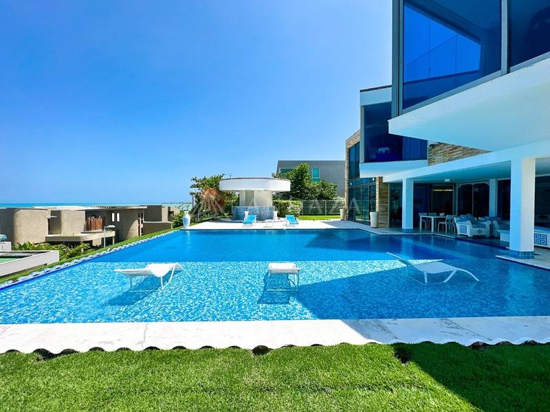 Casa de condomínio com vista para o mar em Jacarecica