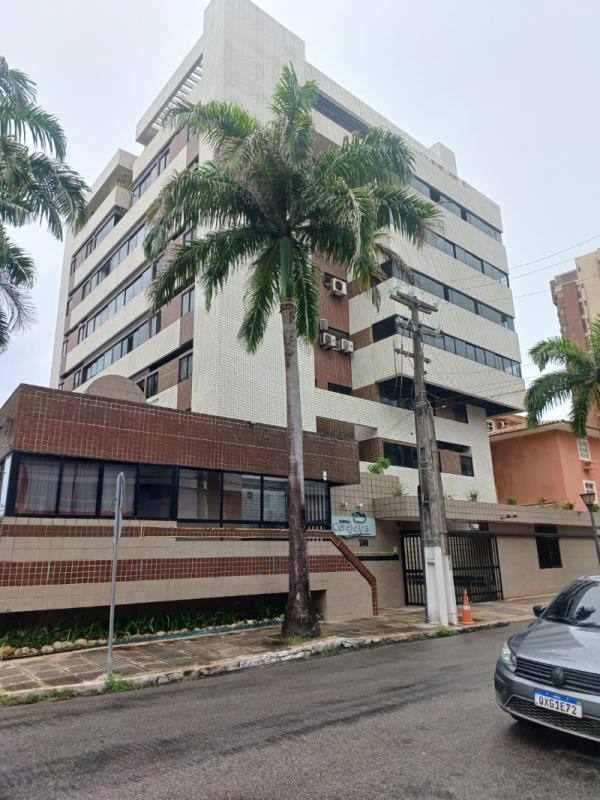 Apartamento Mobiliado no Edifício Cerejeira - Ponta Verde